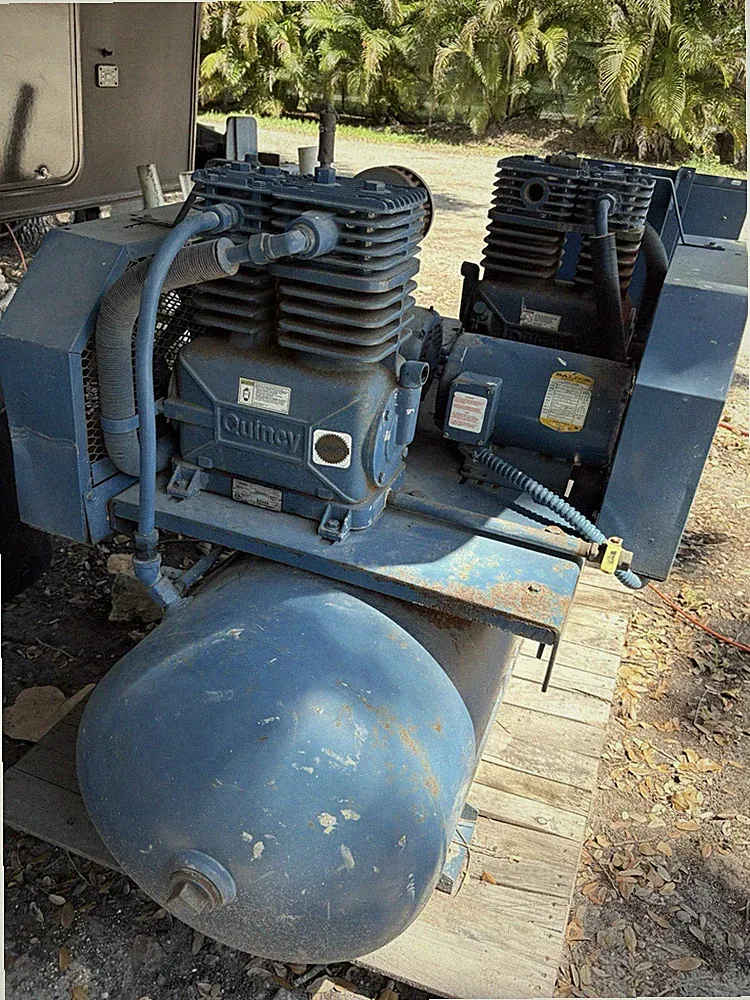 Quincy Reciprocating Air Compressor Industrial Blue